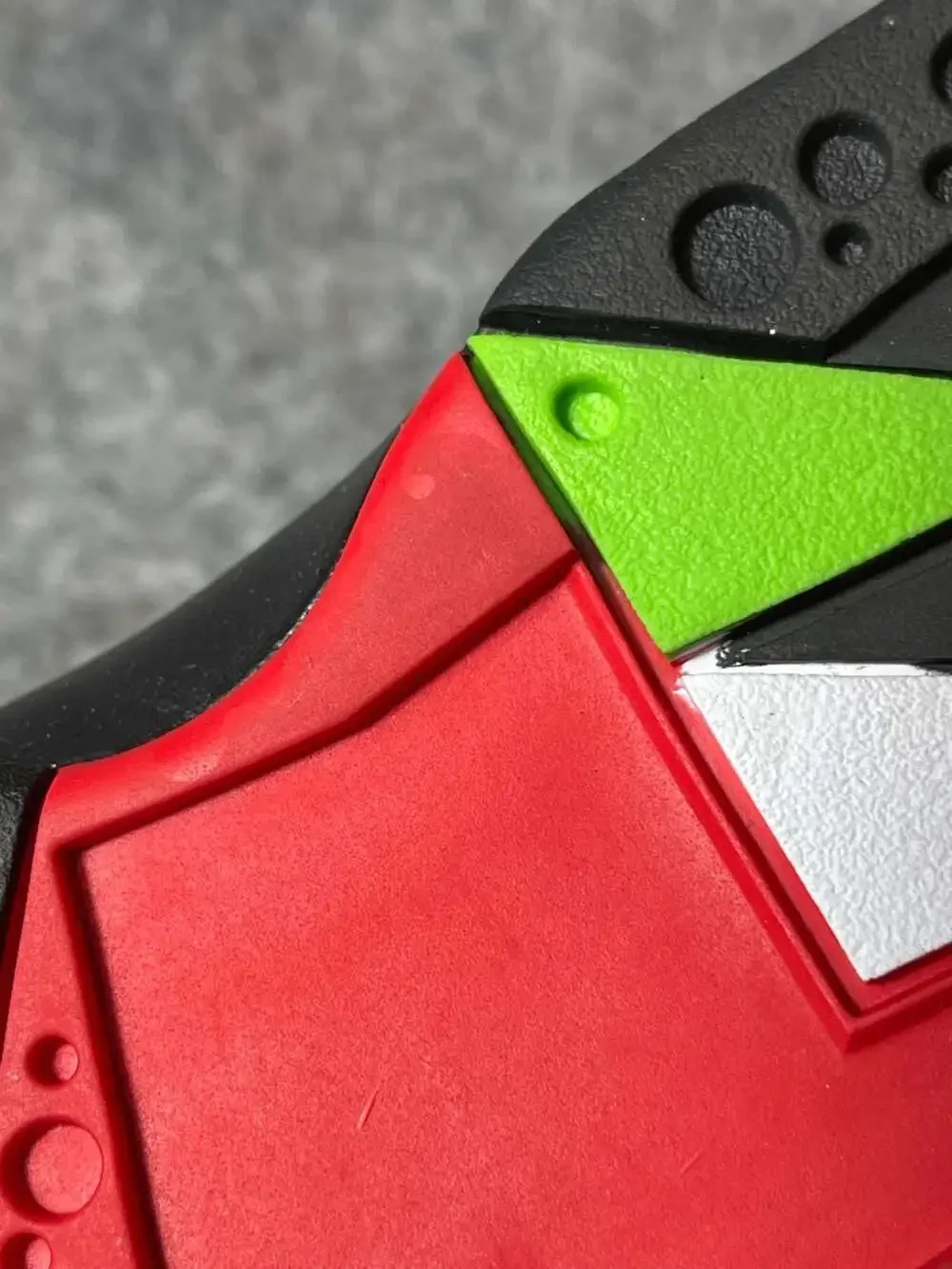 Air Jordan 7 Retro Low NRG Taxi University Red Black